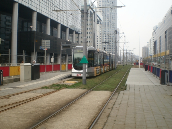 2047 Weena 08-03-2013