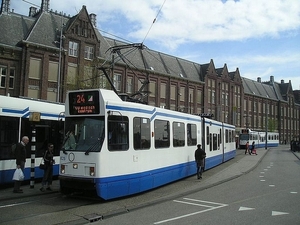 825 Stationsplein 26-04-2008