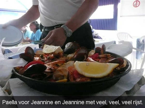 20120304 17u14 Eindelijk paella voor Jeannine en Jeannine  Spanje