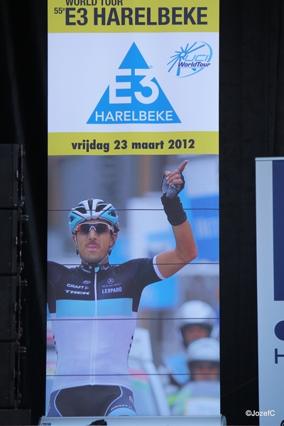 E3 Harelbeke 24-3-2012 008