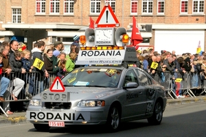 Ronde Van Vlaanderen-Doortocht aan Wielermuseum-Roeselare