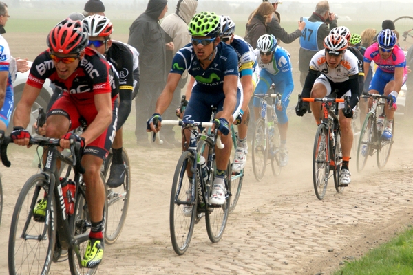 PARIJS-ROUBAIX- Strook 17 Haveluy  Wallers-doortocht