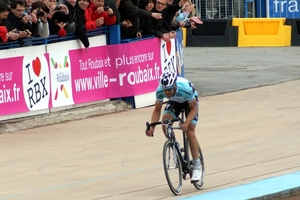 PARIJS-ROUBAIX-Aankomst Velodrome Roubaix