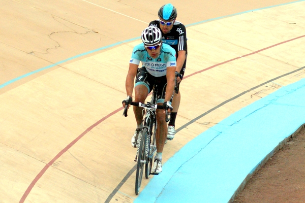 PARIJS-ROUBAIX-Aankomst Velodrome Roubaix