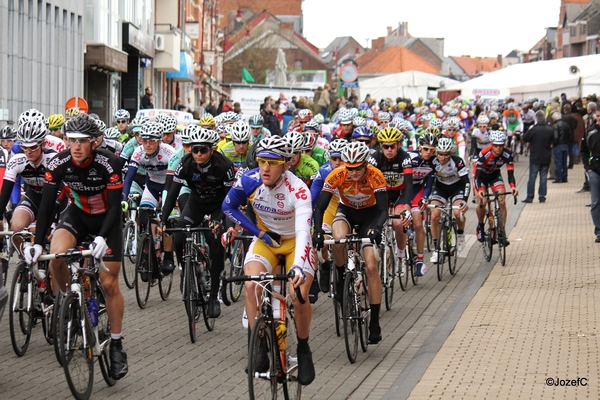 dwars door het Hageland 9-4-2012 010