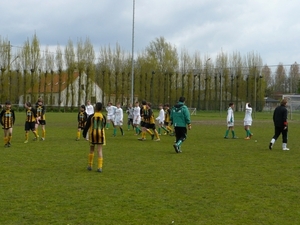 Einde wedstrijd, 0-1 winst.