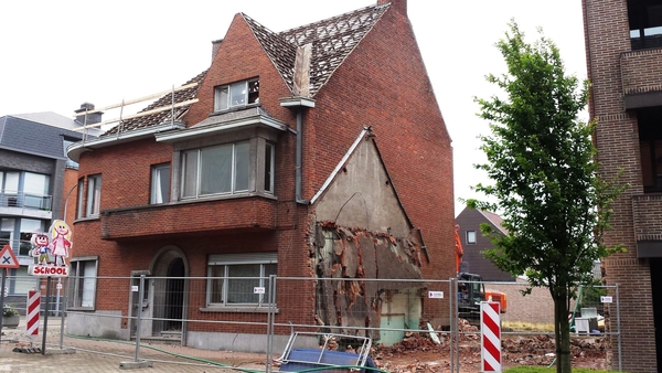 hoek tielstr.-Meulebekestraat.