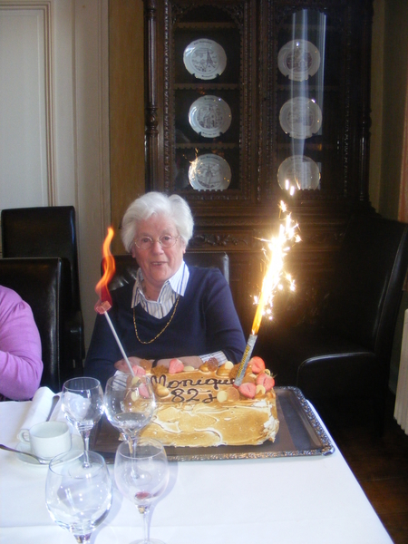 oma s verjaardags feest ( 82 jaar jond ) 120