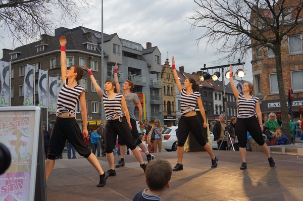 E-DANCE-ROESELARE-(Danschool)