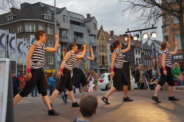 E-DANCE-ROESELARE-(Danschool)