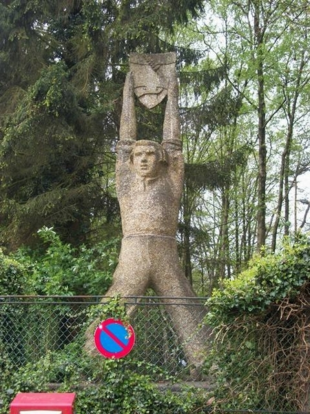 039-Verlaten van domein-Huizingen