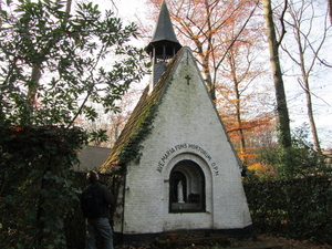 Mariakapel in kapellen-bos