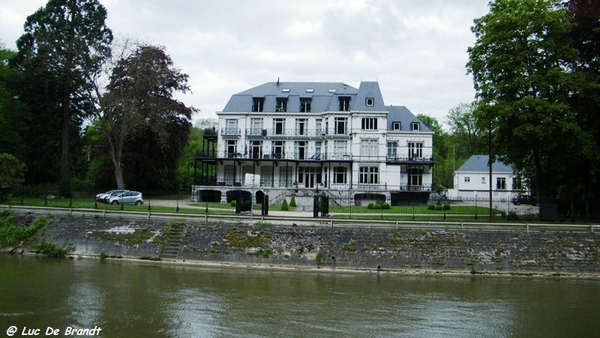 marche batteurs de cuir Dinant wandeling