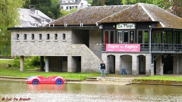 marche batteurs de cuir Dinant wandeling