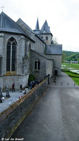 marche batteurs de cuir Dinant wandeling