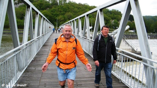 marche batteurs de cuir dinant wandeling