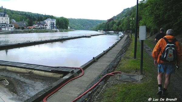 marche batteurs de cuir dinant wandeling