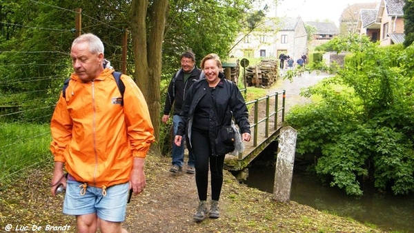 marche batteurs de cuir dinant wandeling