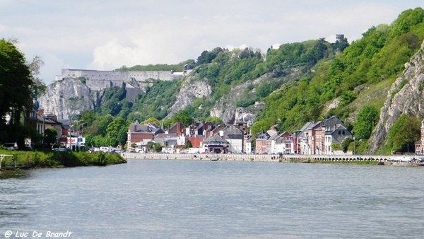 marche batteurs de cuir dinant wandeling