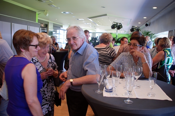 042  Feest Jef en Greta 27 mei 2012 - de receptie
