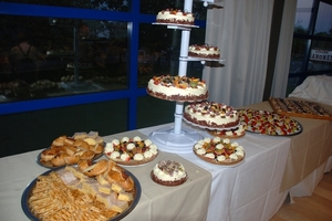 094  Feest Jef en Greta 27 mei 2012 - buffet van nagerechten
