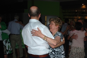 139  Feest Jef en Greta 27 mei 2012 - dansen en plezier