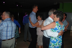 140  Feest Jef en Greta 27 mei 2012 - dansen en plezier