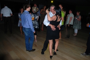 184  Feest Jef en Greta 27 mei 2012 - dansen en plezier