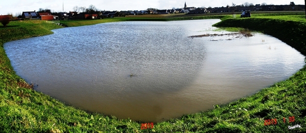 Het bufferbekken na den dooi eind jauari 2013.