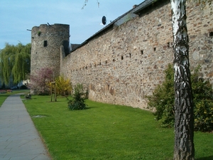 AHRWEILER APRIL 2006 075