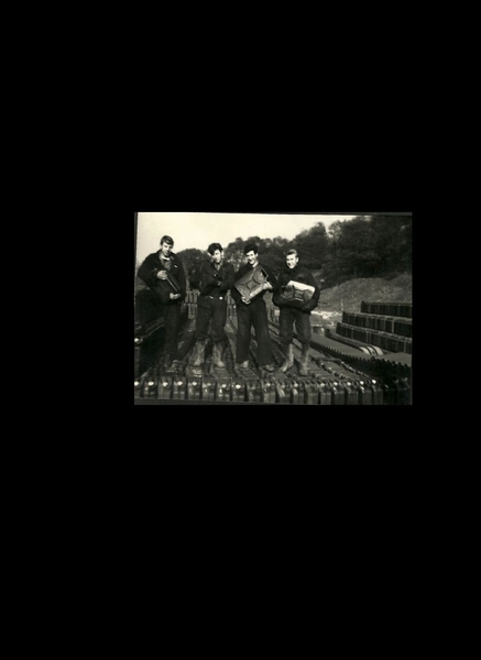 kwartet jerrycanp**pers