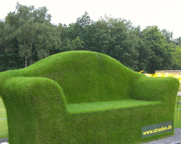 Floriade, Rusten op een buxusbank
