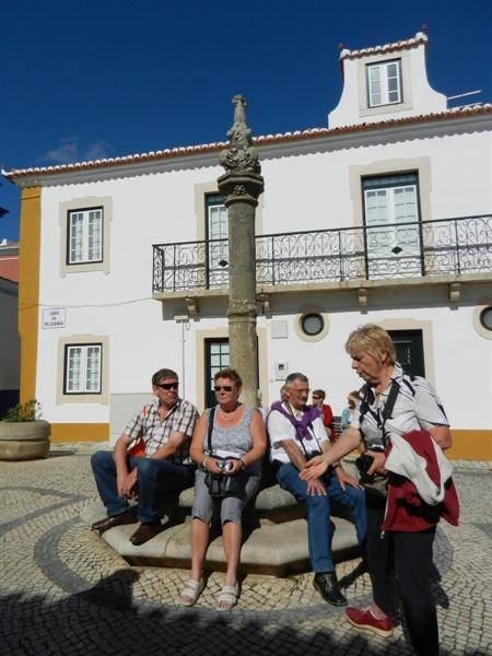 20120612.Ericeira 085(01) Aan de Schandpaal