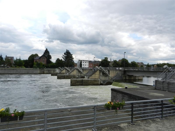 20120703.Namur 123  Barage ...