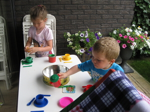 08) Samen de tafel dekken