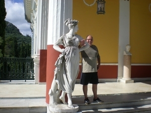 100