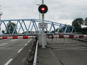 Brug over kanaal