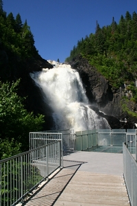 Val-Jalbert  -  waterval (hoger dan Niagarawatervallen)