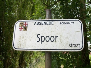 09-