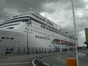 MSC Lirica