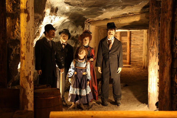 Zoutmijnen WIELICZKA, de ganse familie werkte in de zoutmijn