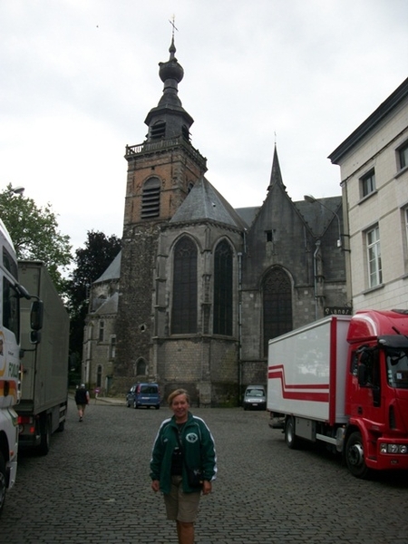 022-De oud-collegiale St-Ursmanuskerk-14-17de e.