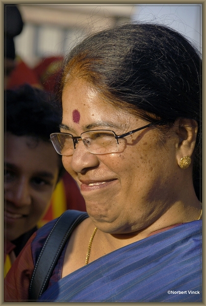 sized_sized_DSC44368a opening bloementapijt Moorsel