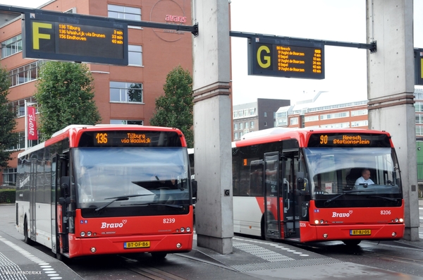 BRAVO 8239 lijn 136 & 8206 lijn 90 BUSSTATION 's HERTOGENBOSCH 20