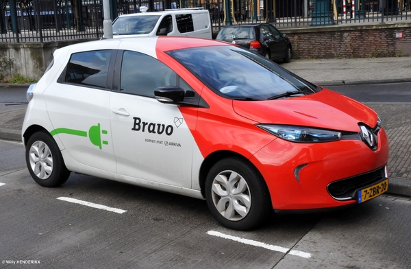 BRAVO ELEKTRISCH DIENSTWAGEN  BUSSTATION 's HERTOGENBOSCH 2017090