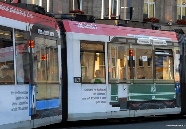 VAG 1102 lijn 5 NÜRNBERG 20170617 20u37 (3)