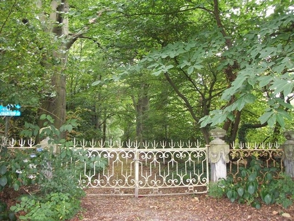 076-Ingang Kasteel Van Laar-Reet