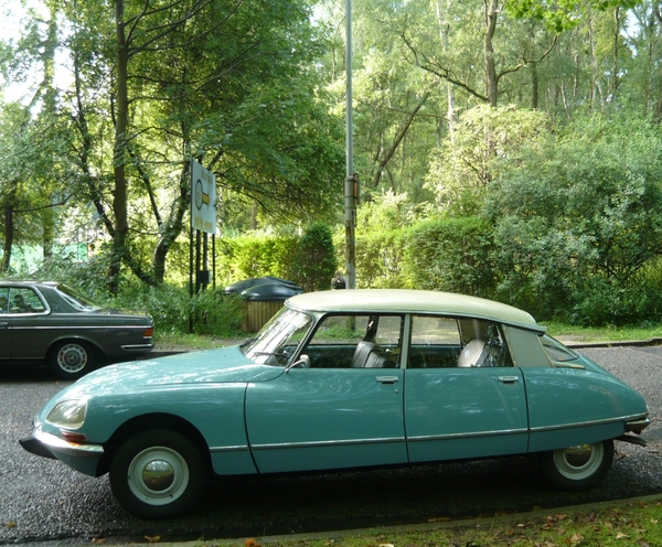 oldtimer citroen ds