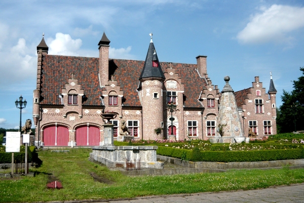 kasteeltje villa