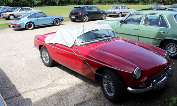 oldtimer mg porsche
